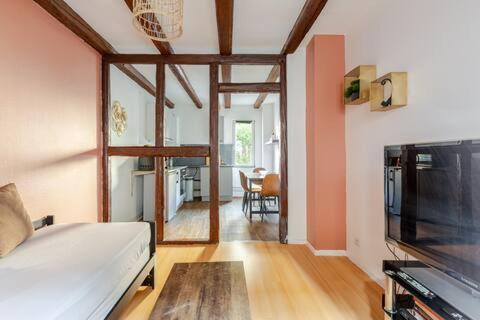 Comfortable T2 Apartment In Neudorf, Страсбург Екстериор снимка