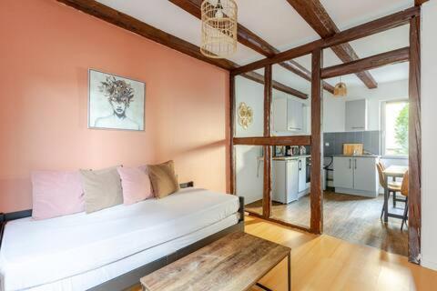 Comfortable T2 Apartment In Neudorf, Страсбург Екстериор снимка